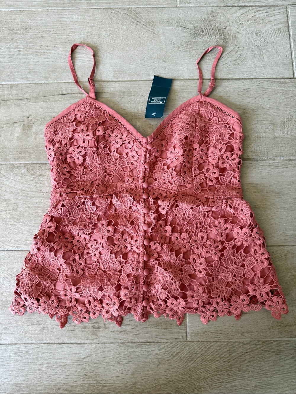 NWT Abercrombie & Fitch Lace Floral Cami Top in Rose Pink Babydoll Buttons